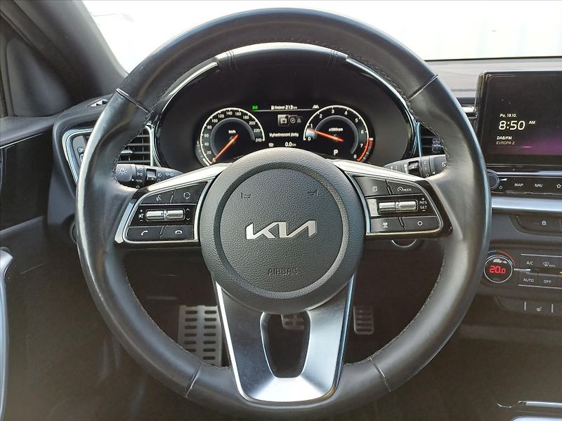 Kia XCeed 1,5 1.5 T-GDI 117kW 7DCT - fotka 5 z 30