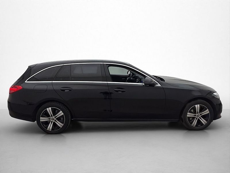 Mercedes-Benz Třídy C 300e Kamera Tažné - fotka 5 z 35