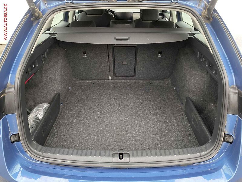 Škoda Octavia (2021) 2.0 TDI 4x4, 1.maj,ČR, Scout - fotka 7 z 21