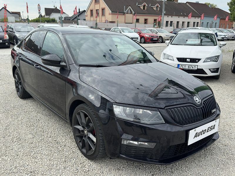 Škoda Octavia (2016) 2.0TDi, ČR, DSG, bixen - fotografie inzerátu