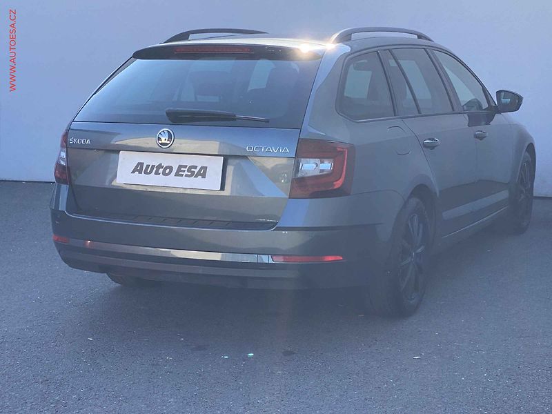 Škoda Octavia (2018) 1.4TSI, 1.maj,ČR, Ambition - fotka 4 z 16