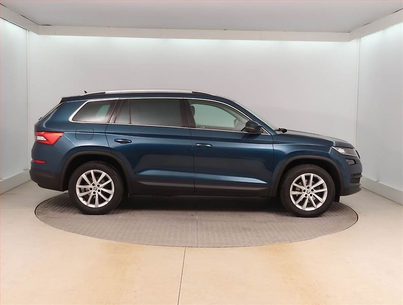 Škoda Kodiaq (2017) Style Plus 1.4 TSI, Navi - fotka 6 z 16