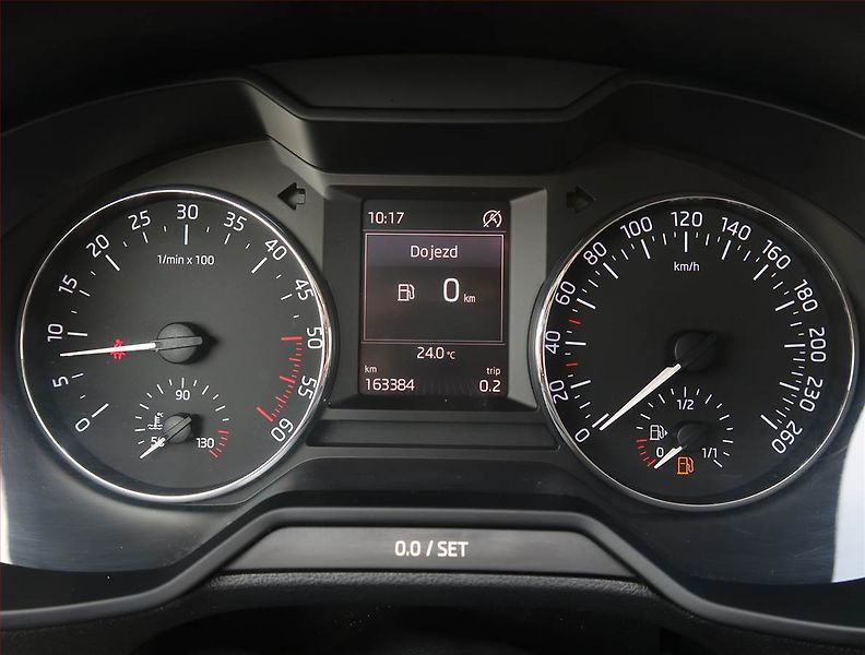 Škoda Octavia (2016) Style 1.6 TDI, Tempomat - fotka 11 z 22
