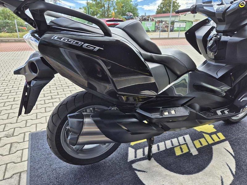 BMW C 650 GT (2016) - fotka 15 z 20