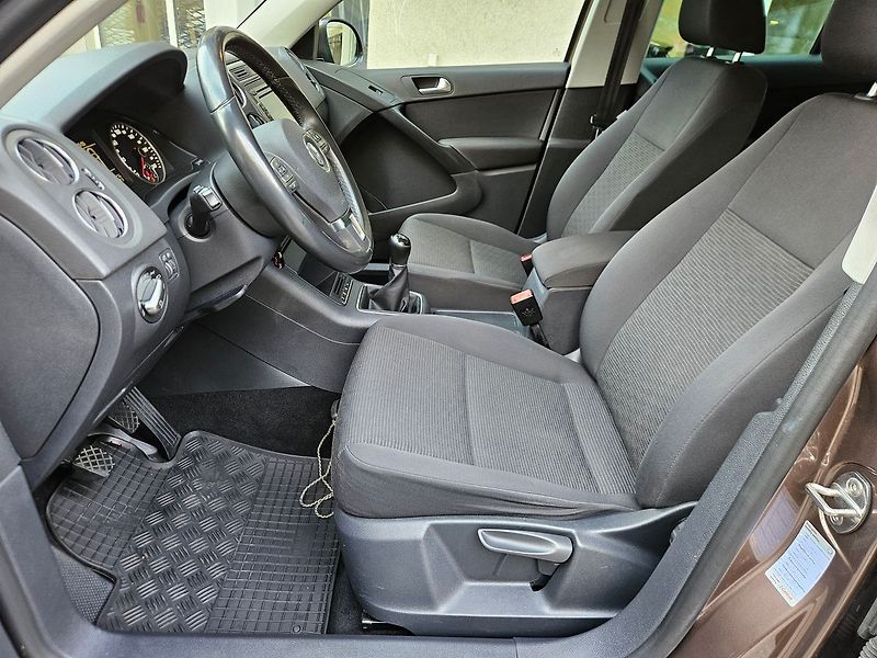 Volkswagen Tiguan 1,4 TSi, ČR, 1.maj, serv.kn. - fotka 10 z 40