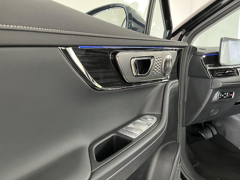 Omoda 5 (2025) 1.6 TGDI PREMIUM - fotka 9 z 15