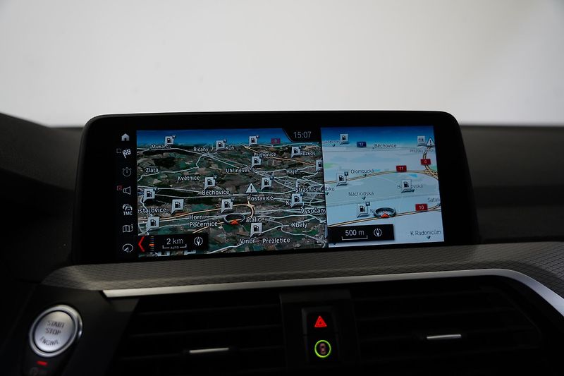 BMW X3 - fotka 19 z 26