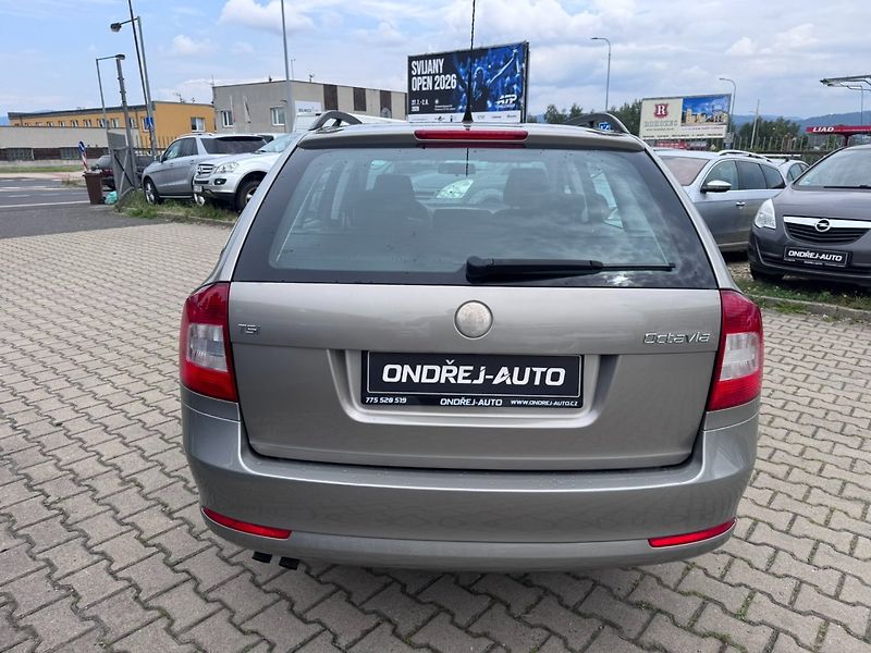Škoda Octavia (2009) 1,4 TSI 90 KW 2. MAJ STK - fotka 5 z 50