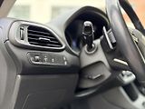 Hyundai i30 1.6 CRDi automat  - náhled 15