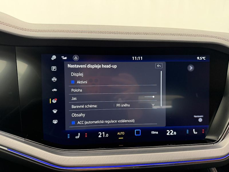 Volkswagen Touareg 3.0Tdi*210kw*DPH*Final Edition - fotka 35 z 49