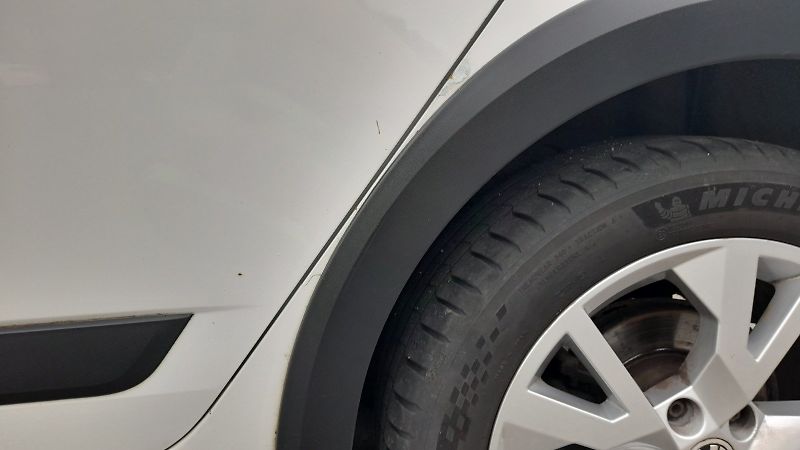 Škoda Octavia scout 4x4 DSG - fotka 17 z 44