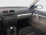 Škoda Octavia (2008) Ambiente 1.8 TSI, Serv.kniha - náhled 8
