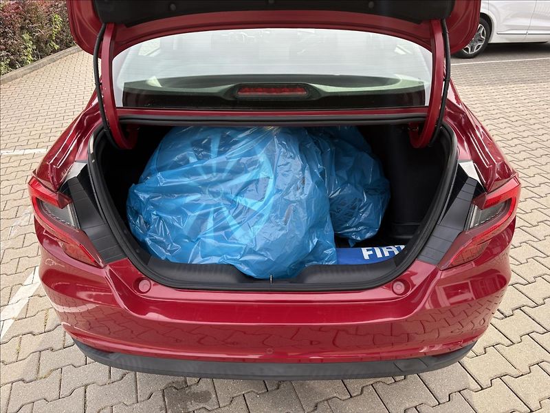 Fiat Tipo 1,4 i 16V Lounge - fotka 9 z 19
