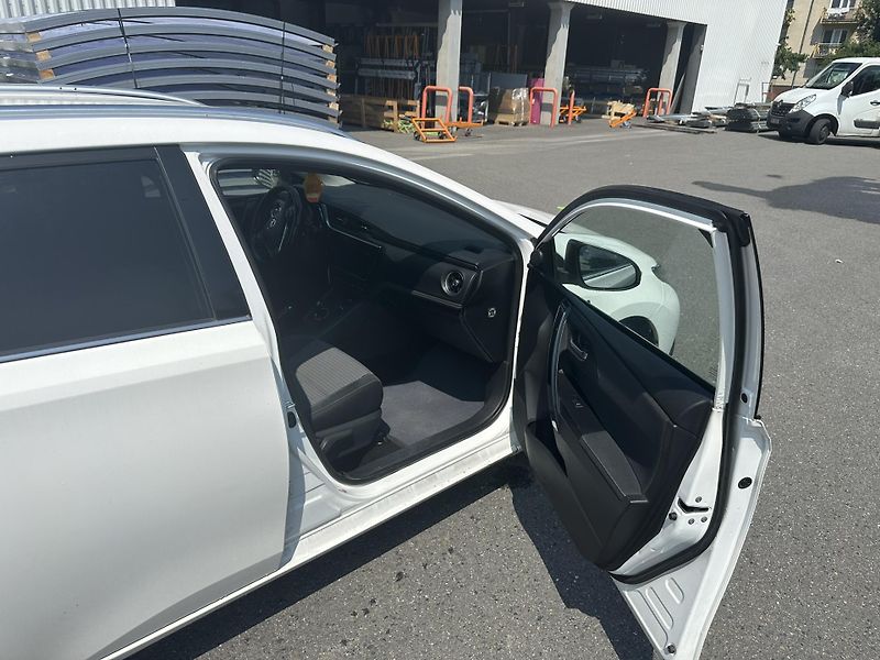 Toyota Auris (2017) - fotka 8 z 15