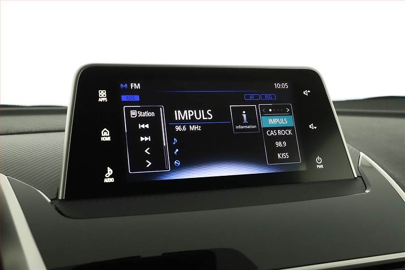 Mitsubishi Eclipse Cross (2019) 1.5 T-MIVEC - fotka 9 z 14