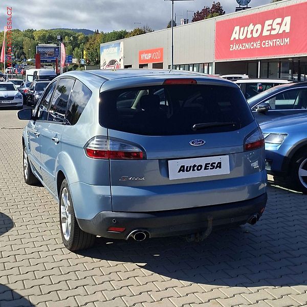 Ford S-MAX (2009) 2.2TDCi, ČR, AC, výhřev sed - fotka 6 z 19