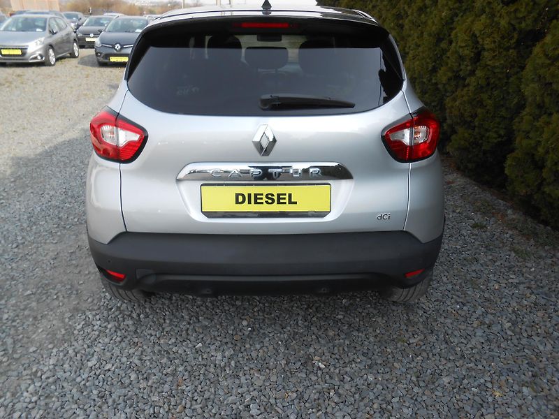 Renault Captur 1.5DCi-NAVI,Chrom, Alu - fotka 37 z 38