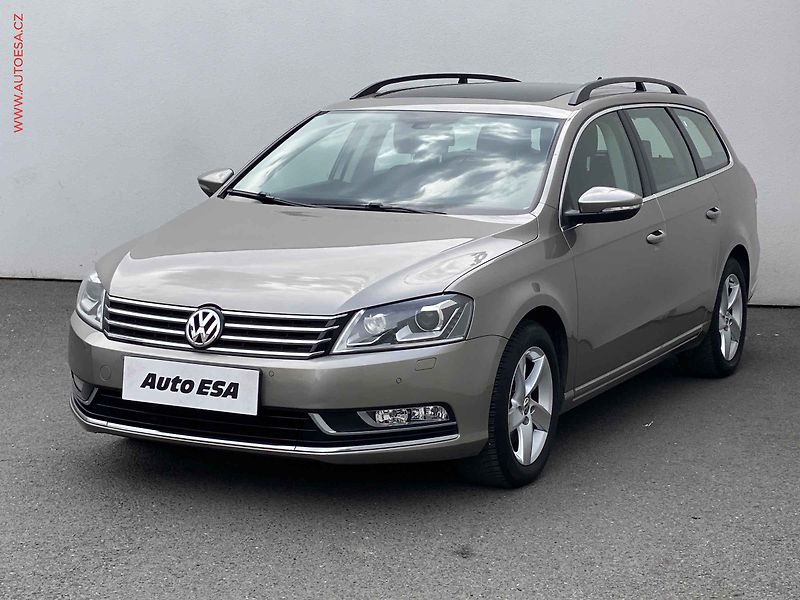 Volkswagen Passat (2013) 1.4 TSi, Comfortline, DSG - fotka 3 z 17