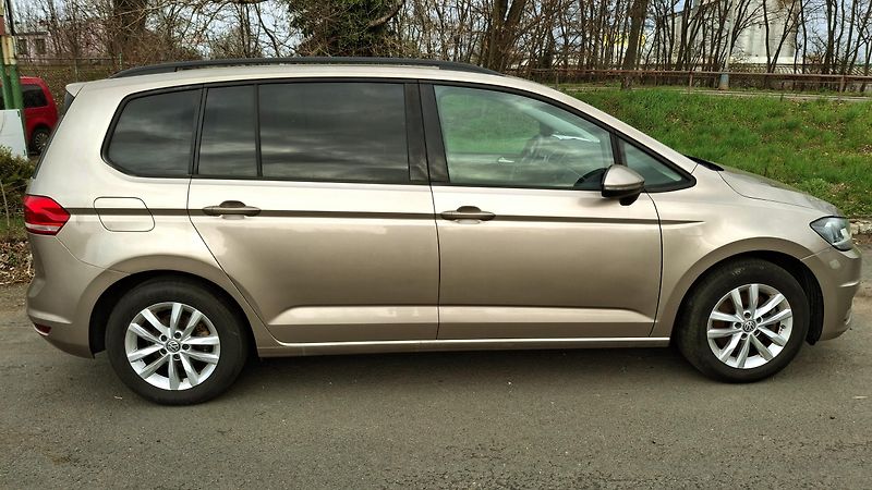 Volkswagen Touran 1.4TSI 7míst servisní historie - fotka 11 z 50