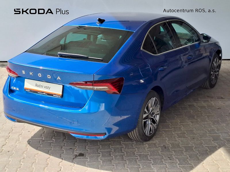 Škoda Octavia (2025) M-HEV SELECTION TS 110/1.5 A7F - fotka 2 z 36