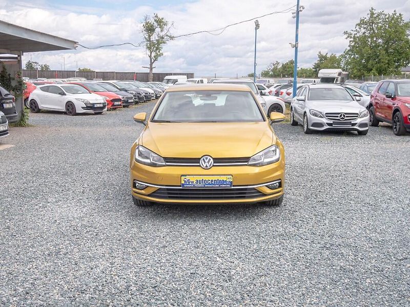 Volkswagen Golf (2018) ČR 1.0TSI 81KW – BARVA - fotka 2 z 52