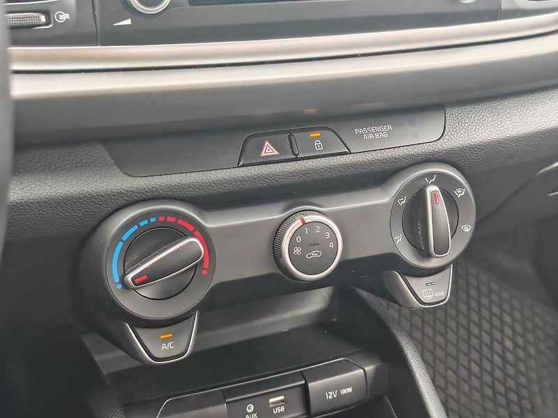 Kia Rio Comfort 1,25 CVVT - fotka 16 z 22
