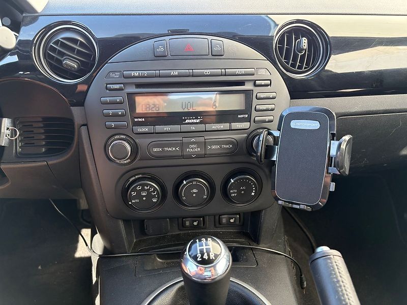 Mazda MX-5 1.8, 93kW, Klima - fotka 10 z 14