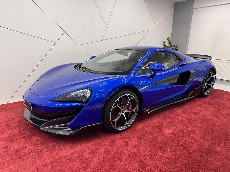McLaren 600LT (2020) Spider B&W*CARBON*SERVIS*TOP - fotka 2 z 14