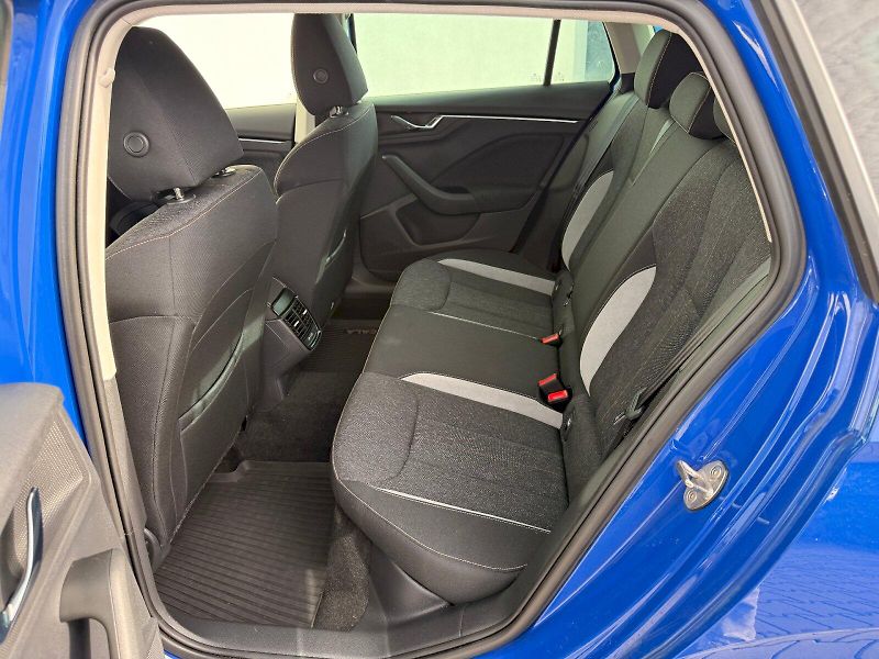 Škoda Scala (2022) STYLE 1.5TSI 110KW 6MP - fotka 17 z 28