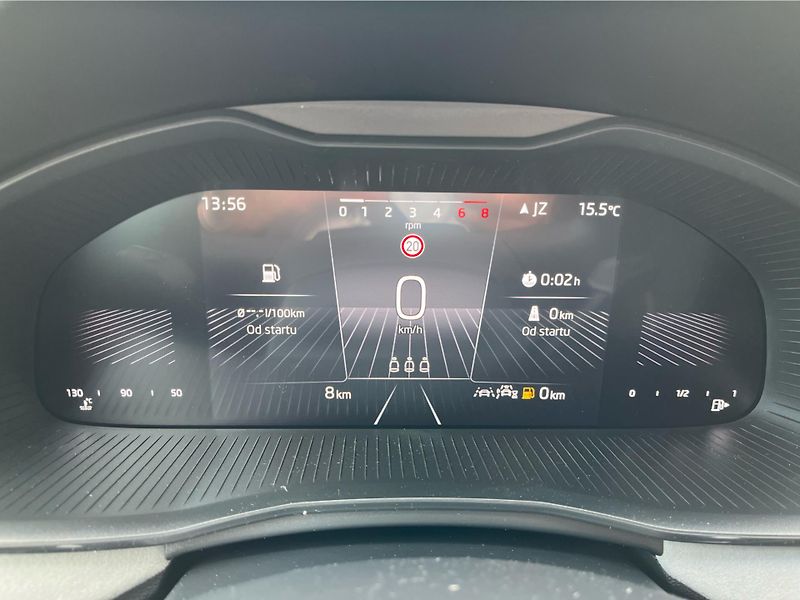 Škoda Kamiq 1.0 TSi 85 kW Top Selection - fotka 13 z 29