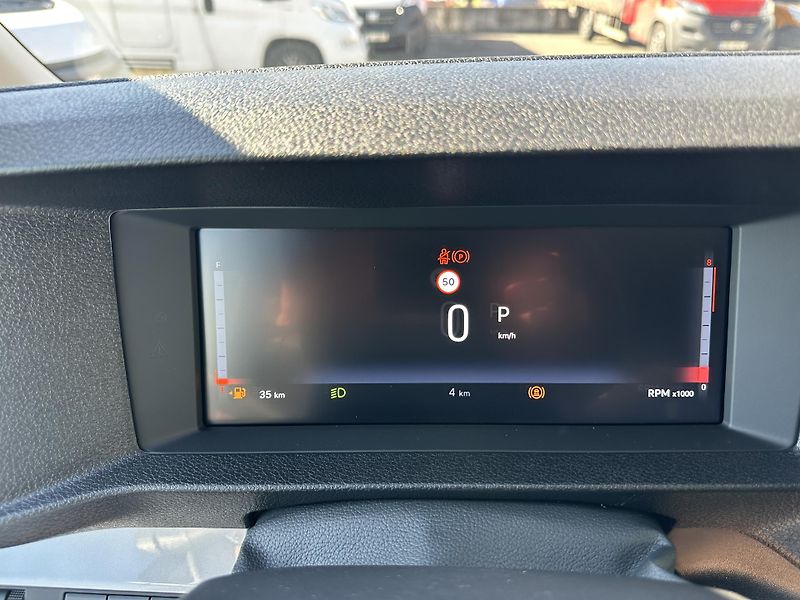 Fiat Ulysse (2026) Icon-Rodina 2,2 MTj180k AT8 L2 - fotka 17 z 21