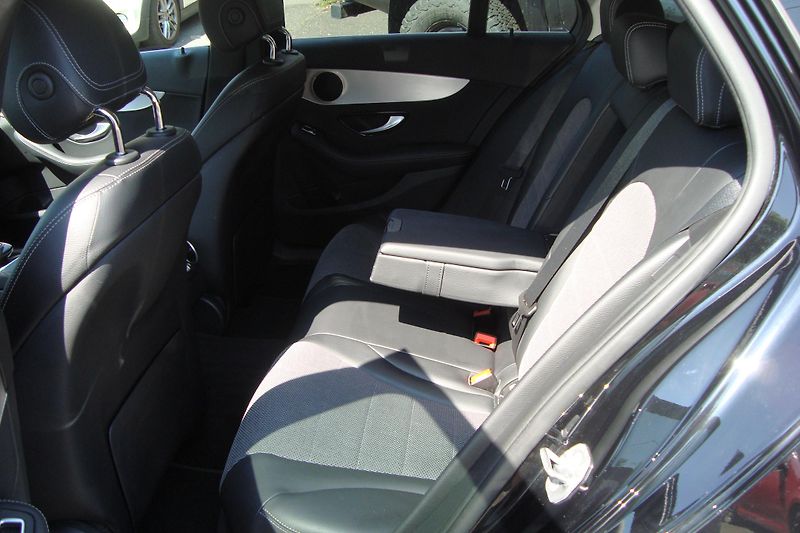Mercedes-Benz Třídy C (2021) 220D,143kW, Exclusivce,S.kniha - fotka 39 z 92