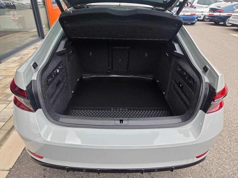 Škoda Superb (2020) 2.0 TSI 4x4 SPORTLINE ODPOČET  - fotka 11 z 11