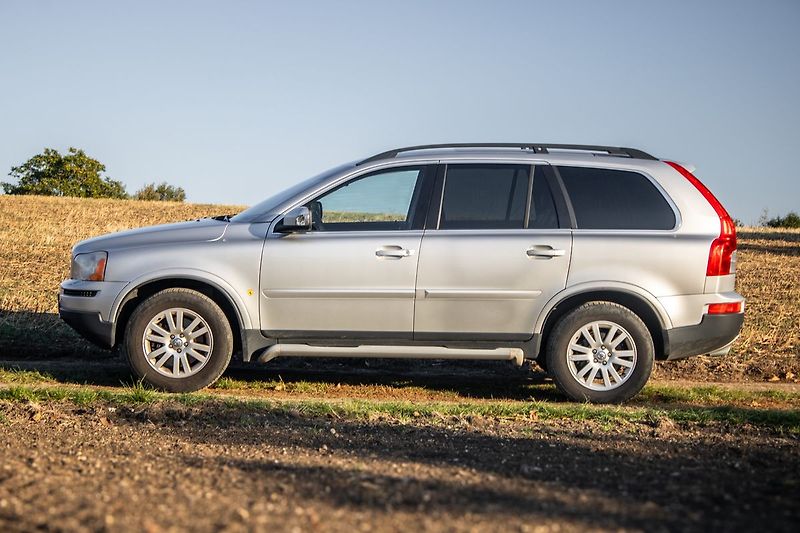 Volvo XC90 DVD, nezávislé topení, tažné. - fotka 8 z 43