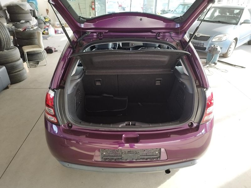 Citroën C3 (2016) 1,2I,60KW,KLIMA,LED,SERVISKA - fotka 10 z 26