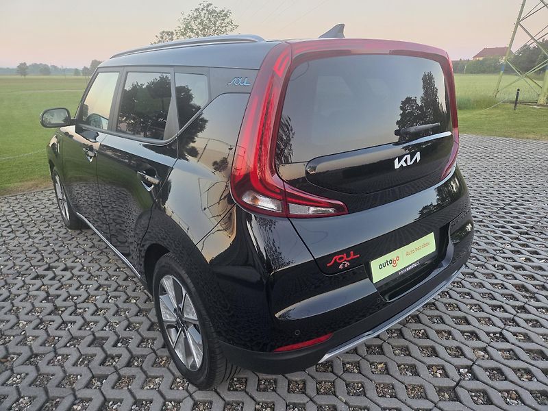 Kia e-Soul (2022) 64 kWh SoH 97,3%,Vision,DPH - fotka 8 z 41