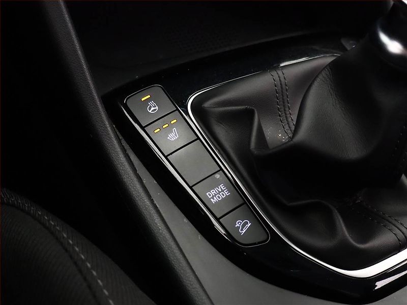 Audi A6 (2016) S line 3.0 TDI, 4X4, Automat - fotka 16 z 16