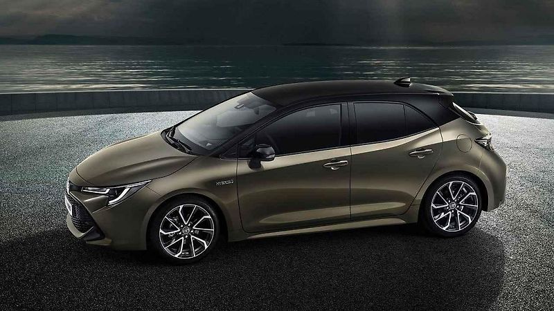 Toyota Auris.