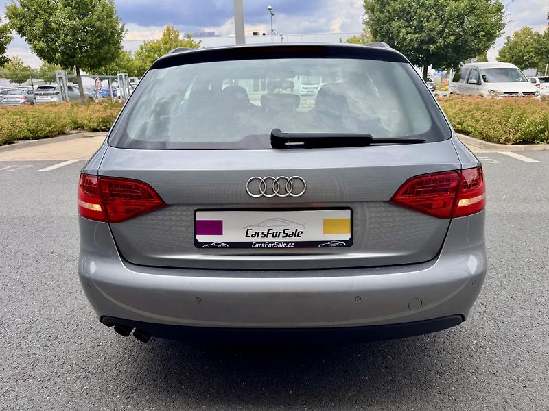 Audi A4 (2010) 2.0 TDI 3xS line Sportpaket!!! - fotka 7 z 14