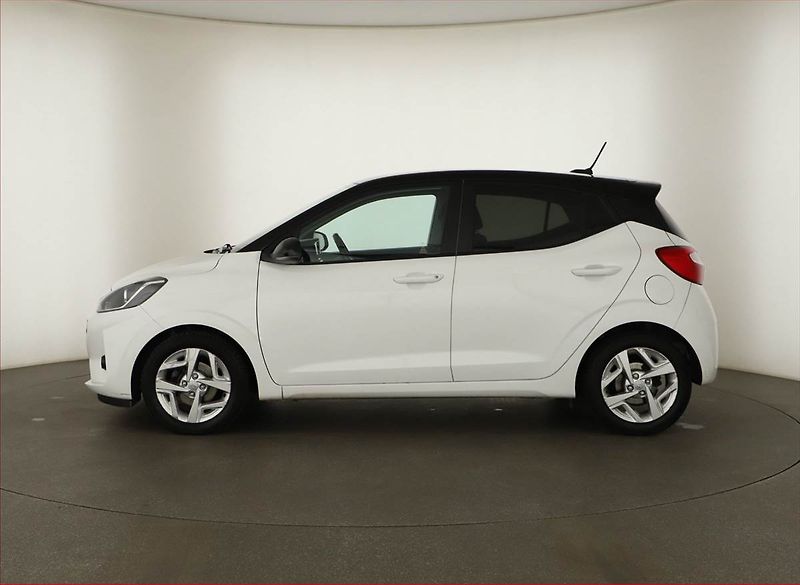 Hyundai i10 (2021) 1.0, ČR,1.maj, Tempomat - fotka 3 z 13