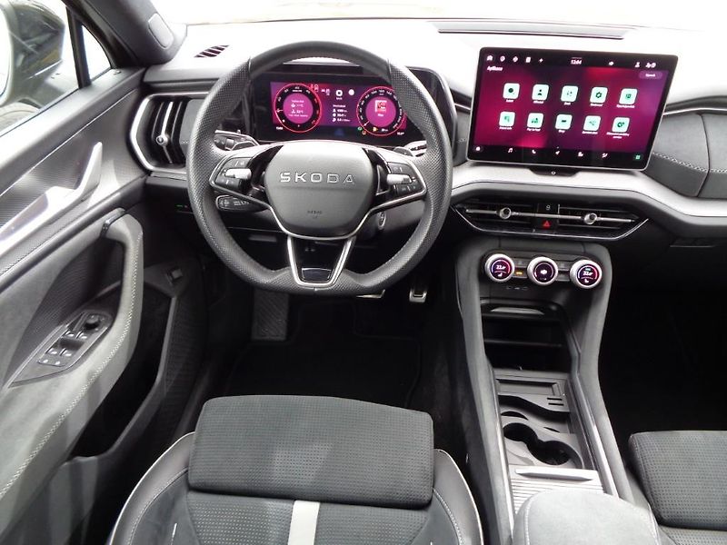 Škoda Kodiaq 2.0 TDI 7DSG SPORTLINE 4x4 142 - fotka 5 z 30