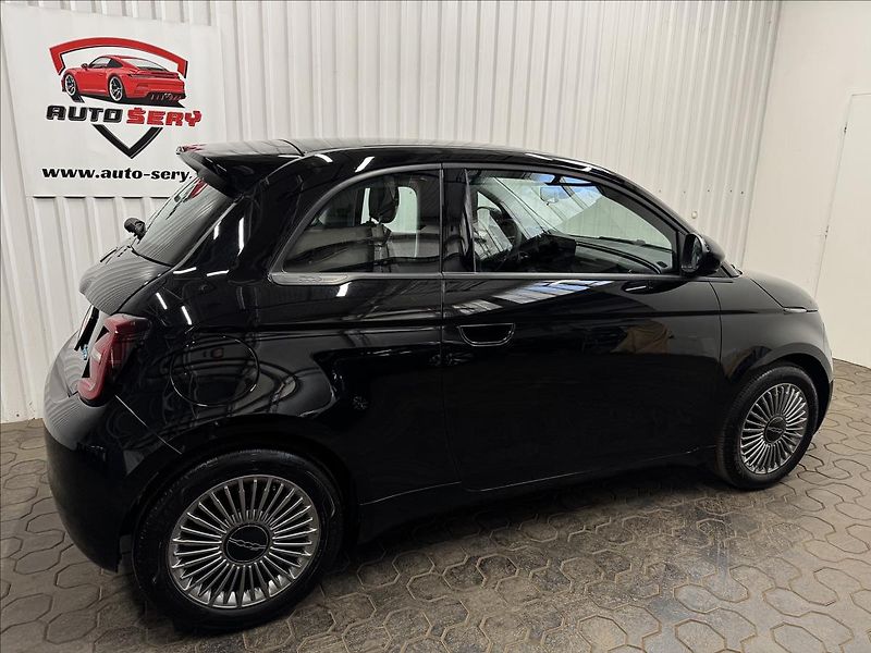 Fiat 500e ELECTRIC DRIVE 70kW ICON - fotka 9 z 38