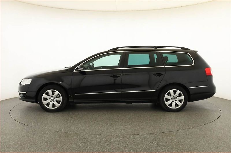 Volkswagen Passat (2009) 1.4 TSI EcoFuel, nová STK - fotka 3 z 14