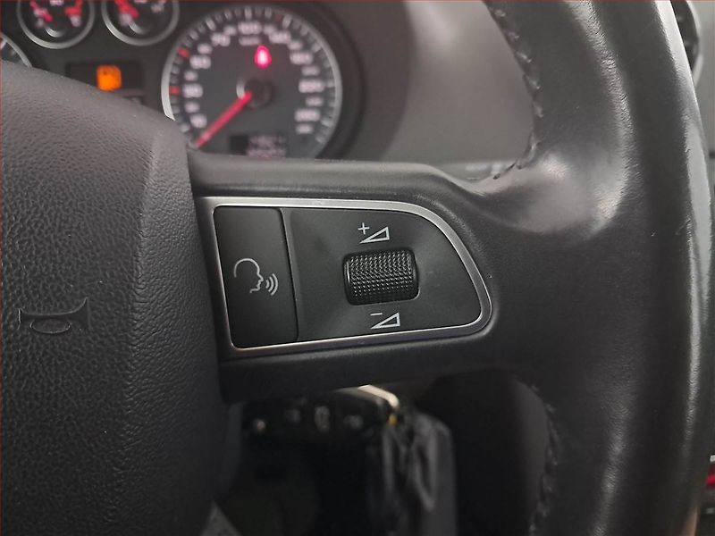Audi A3 (2011) 1.6 TDI, Serv.kniha, Tempomat - fotka 16 z 17