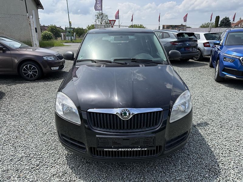 Škoda Fabia 1.4i KOMBI - fotka 2 z 13