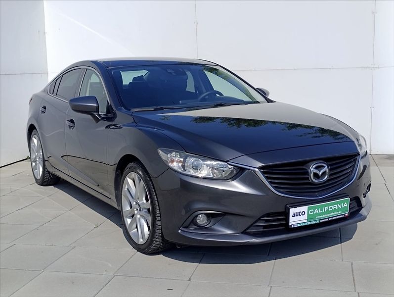 Mazda 6 2,2 D Aut.klima Navigace Tažné - fotka 4 z 41