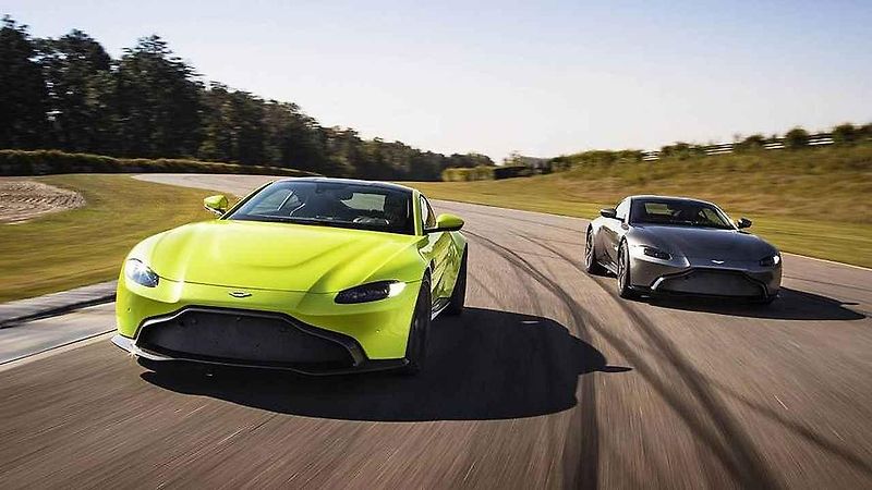 Aston Martin Vantage.