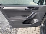 Volkswagen Tiguan 1.4 TSI 92kW - 1xMAJ.-ALU-PDC - náhled 14