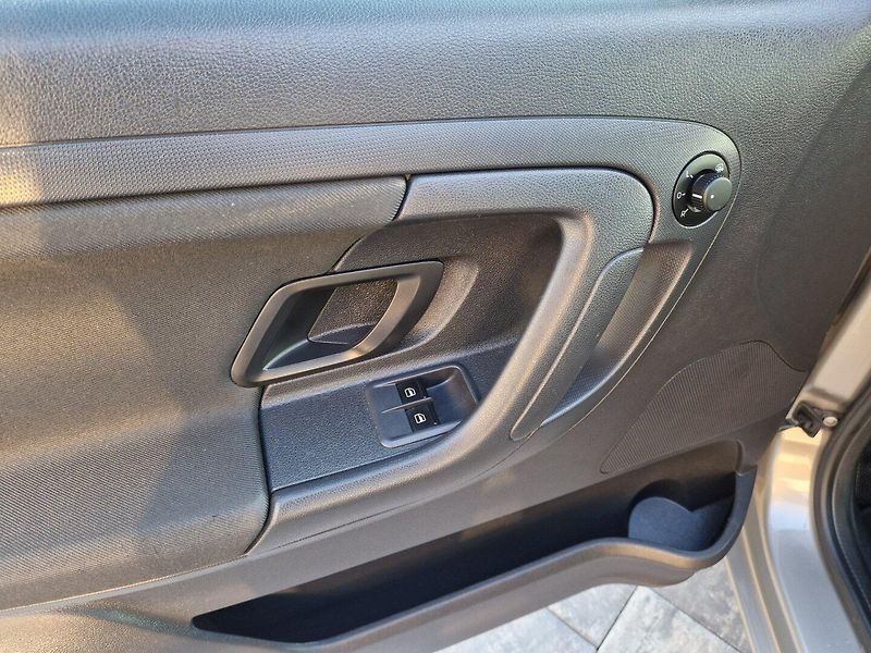 Škoda Roomster (2013) STYLE 1.2 TSI 63kW - fotka 16 z 20