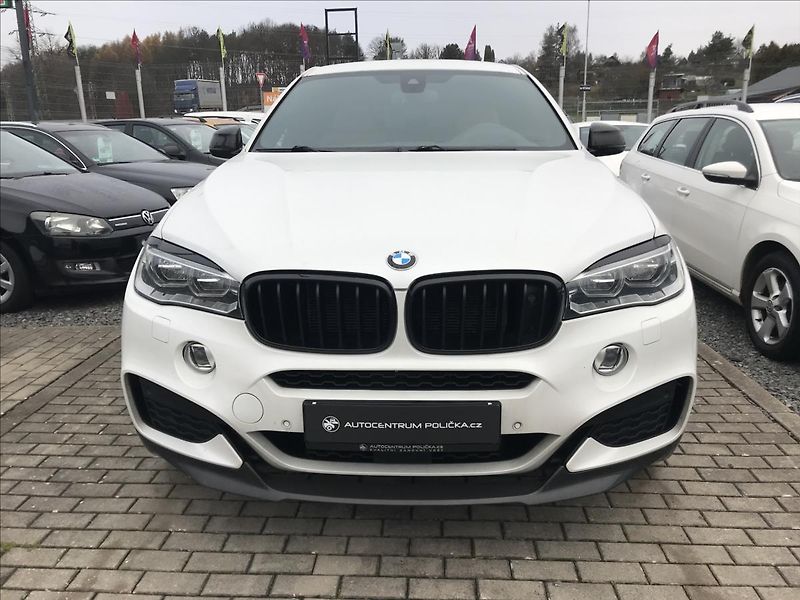 BMW X6 3,0    KV21) xDrive30d - fotka 4 z 22